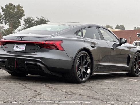 New 2026 Audi RS e-tron GT performance image 4