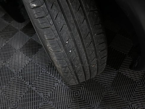 Used 2017 Nissan Juke SV image 18