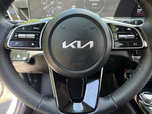 Used 2024 Kia Seltos S AWD/4WD image 14