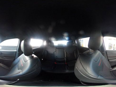 Used 2025 Jeep Compass Trailhawk w/ Trailer Tow Group image 42