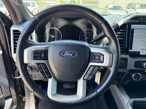Used 2022 Ford F250 Lariat w/ Lariat Value Package AWD/4WD image 14