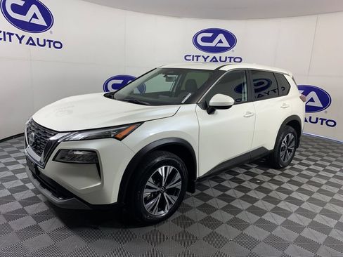 Used 2023 Nissan Rogue SV FWD image 7