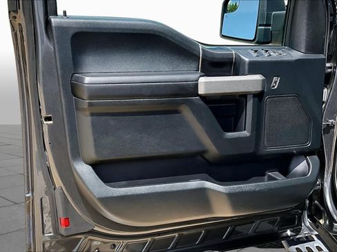 Used 2019 Ford F150 Raptor AWD/4WD image 42