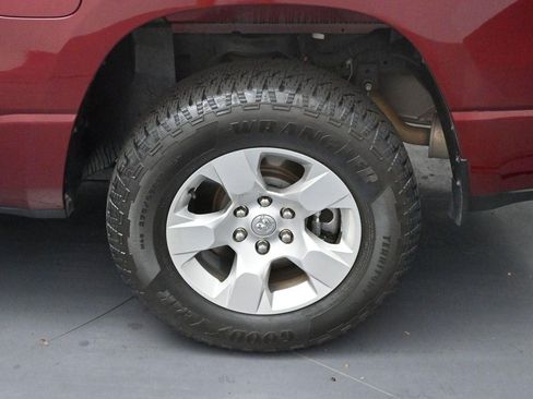 Used 2021 RAM 1500 Big Horn AWD/4WD image 30