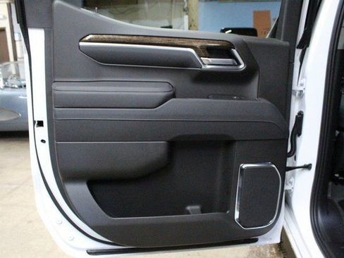 New 2026 GMC Sierra 1500 Elevation AWD/4WD image 13