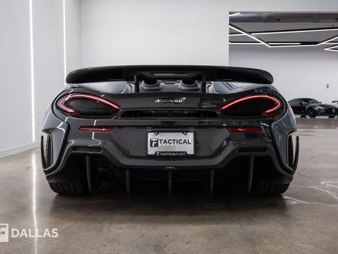 Used 2020 McLaren 600LT Spider RWD image 19