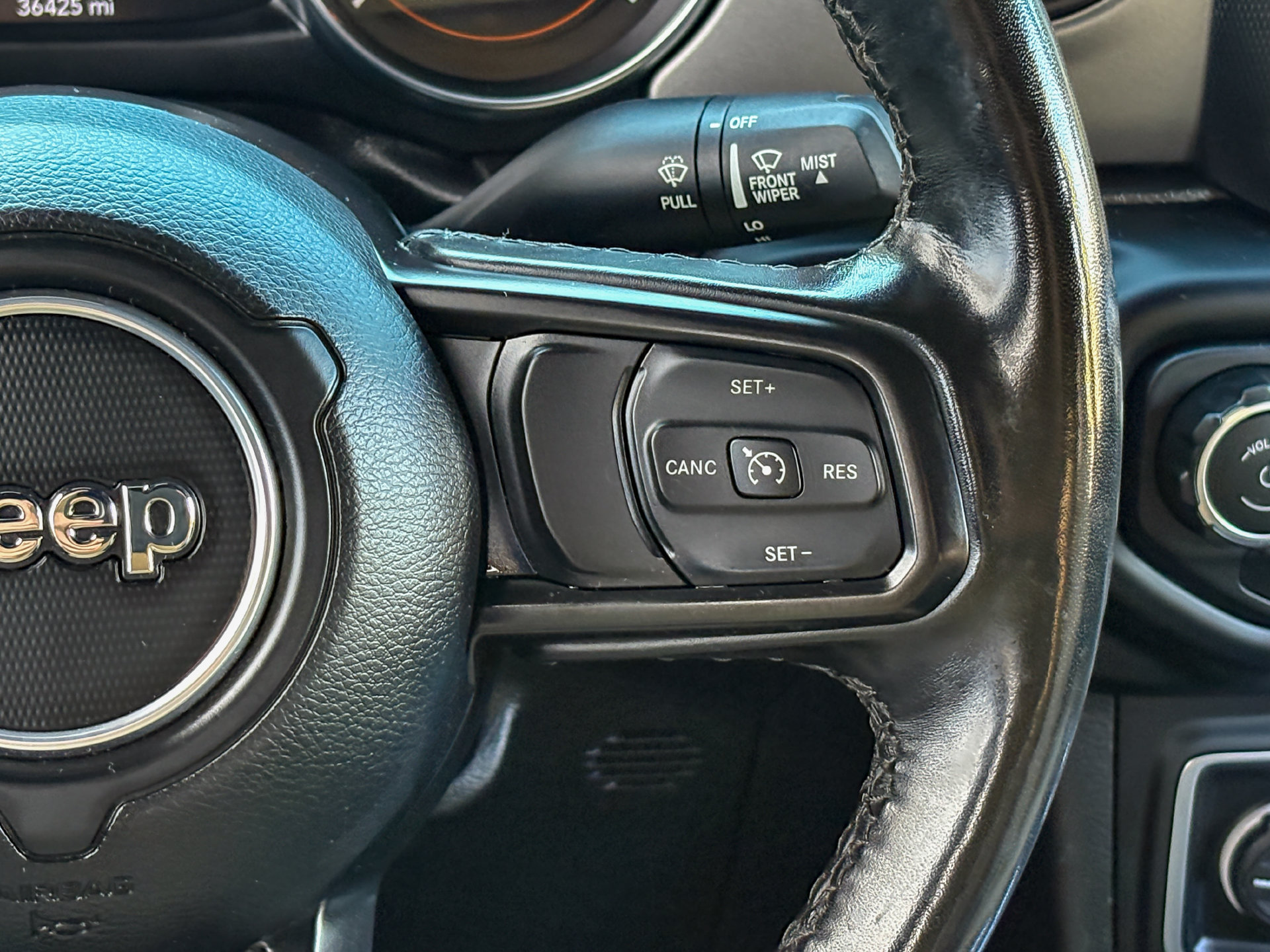 Used 2023 Jeep Wrangler Unlimited Sport AWD/4WD image 20