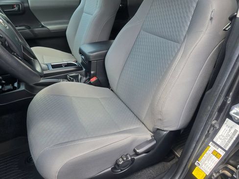 Certified 2023 Toyota Tacoma SR AWD/4WD image 18