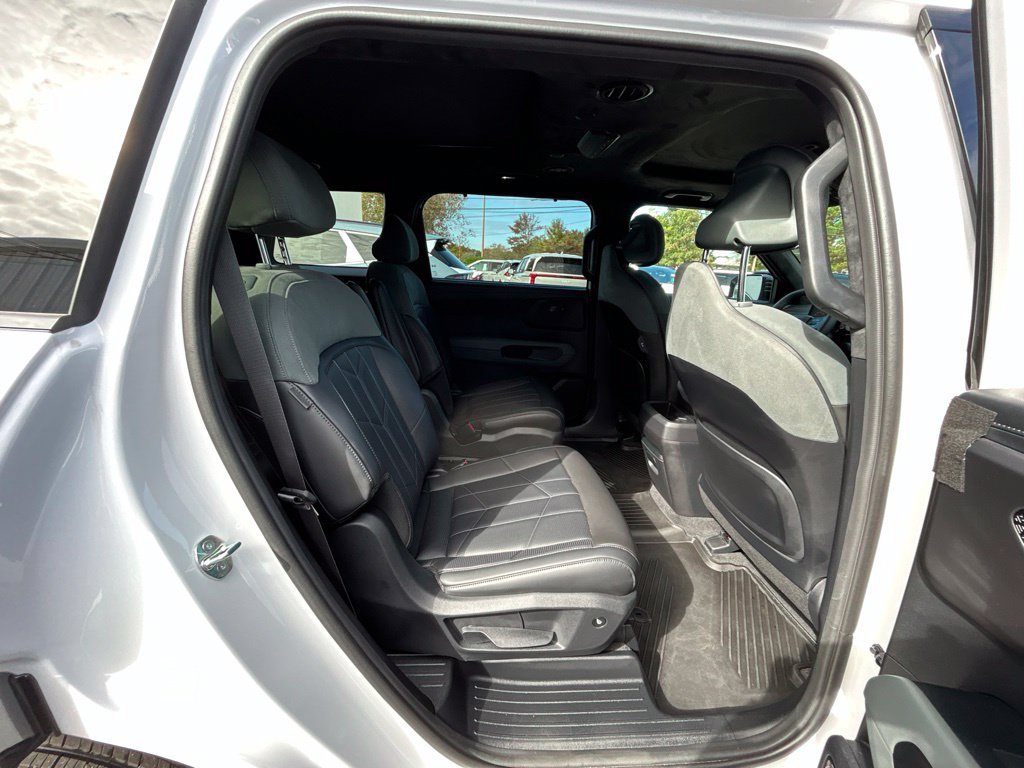 Certified 2027 Kia Telluride AWD image 21
