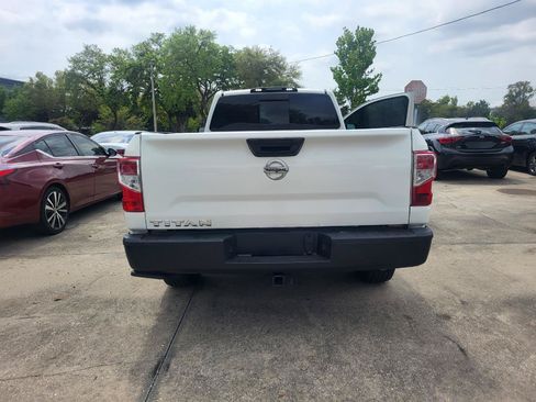 Used 2019 Nissan Titan S RWD image 31