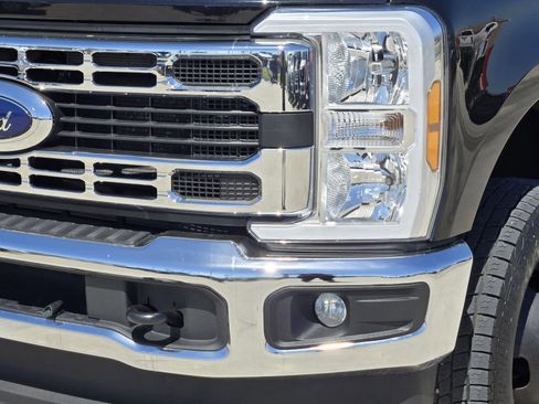 Used 2025 Ford F350 XLT AWD/4WD image 10