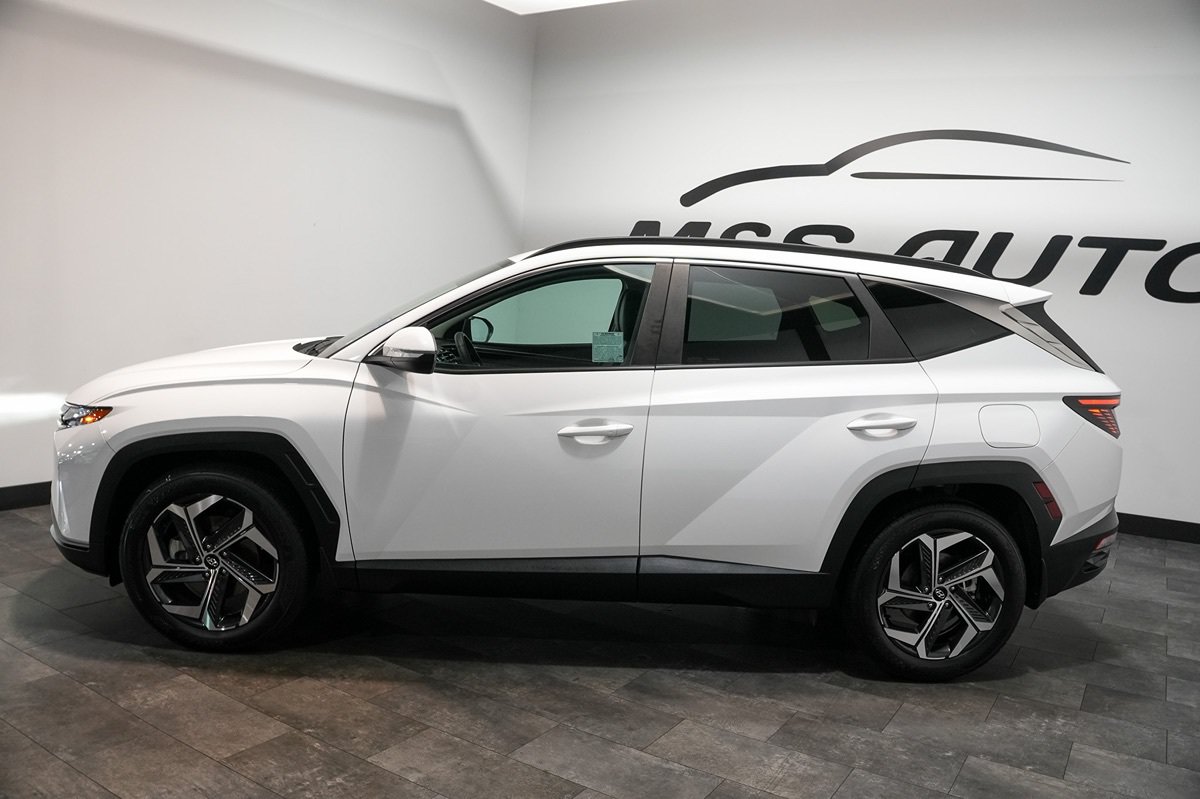 Used 2023 Hyundai Tucson SEL w/ Convenience Package FWD image 4