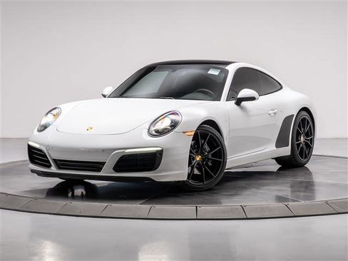 Used 2018 Porsche 911 Carrera RWD image 1