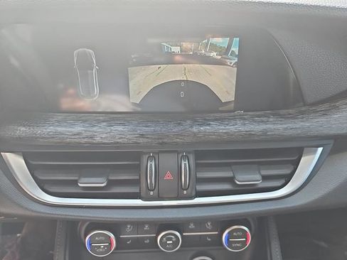 Used 2023 Alfa Romeo Stelvio Sprint RWD image 20