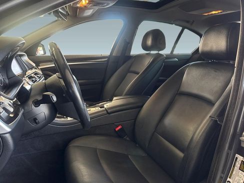 Used 2015 BMW 535i Sedan RWD image 5