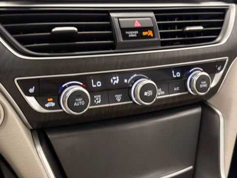 Used 2022 Honda Accord EX-L image 26