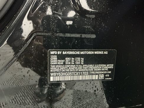 New 2026 BMW i5 eDrive40 w/ Premium Package image 35