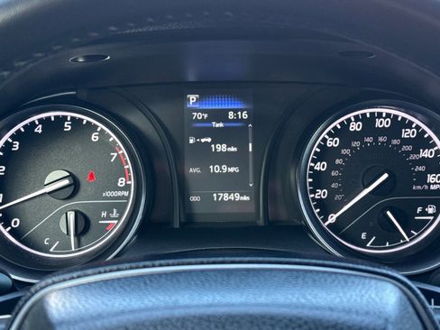 Used 2024 Toyota Camry SE image 22