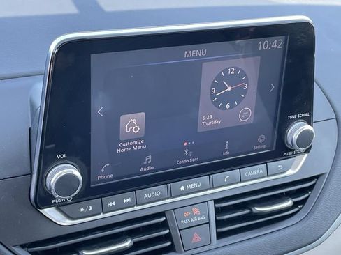 Used 2019 Nissan Altima 2.5 S FWD image 16