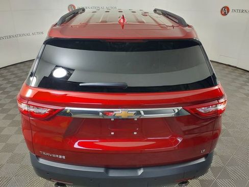 Used 2020 Chevrolet Traverse LT w/ LT Premium Package FWD image 6