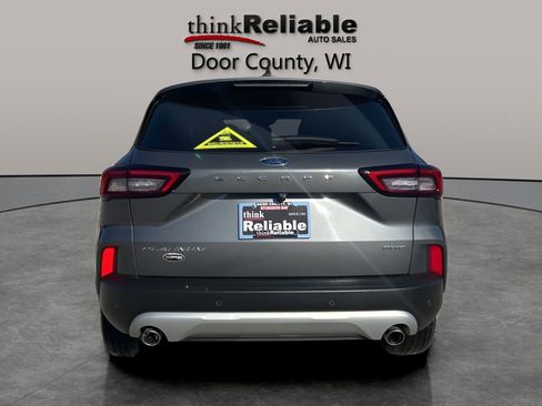 Used 2025 Ford Escape Platinum image 4