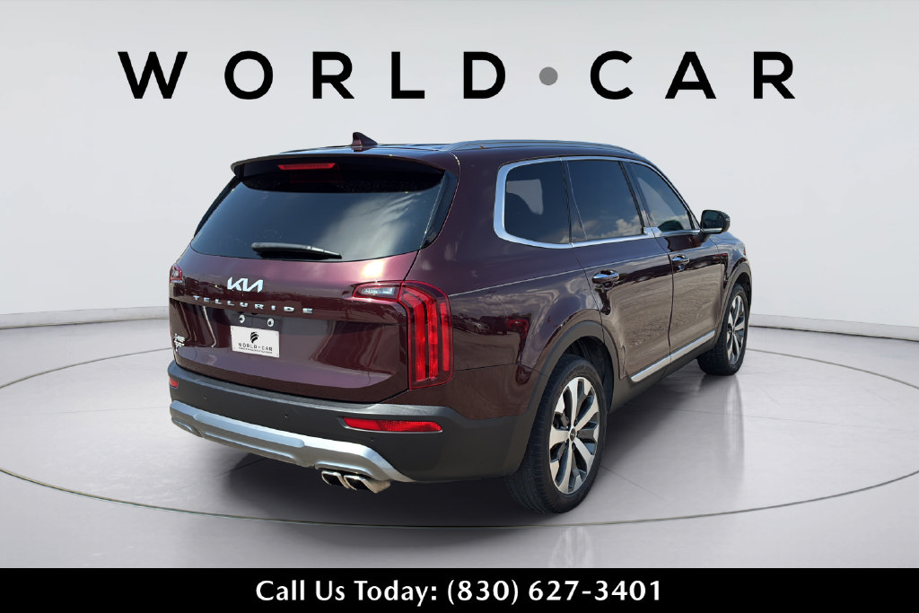 Used 2022 Kia Telluride S FWD image 6