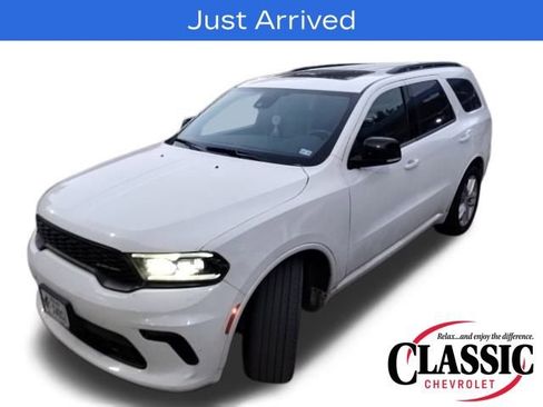 Used 2023 Dodge Durango GT image 21