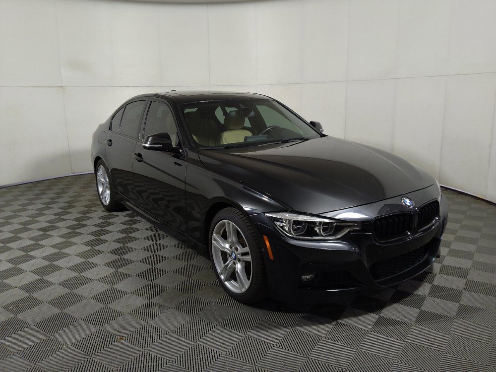Used 2018 BMW 330i Sedan RWD image 13