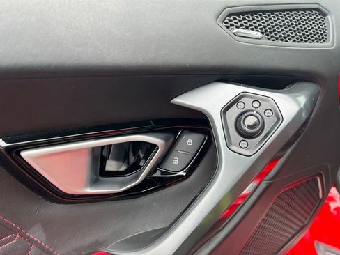 Used 2018 Lamborghini Huracan LP 580-2 image 20