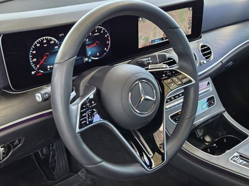 Certified 2022 Mercedes-Benz E 350 Sedan image 25