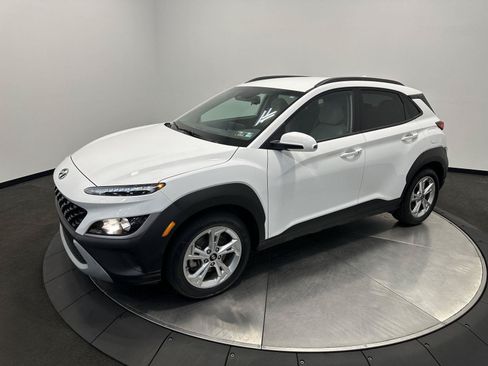 Certified 2023 Hyundai Kona SEL w/ Cargo Package AWD/4WD image 4