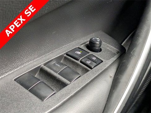 Used 2022 Toyota Corolla SE image 22