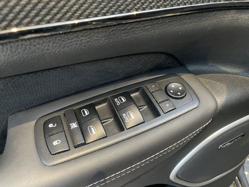 Used 2018 Jeep Grand Cherokee Trackhawk AWD/4WD image 16