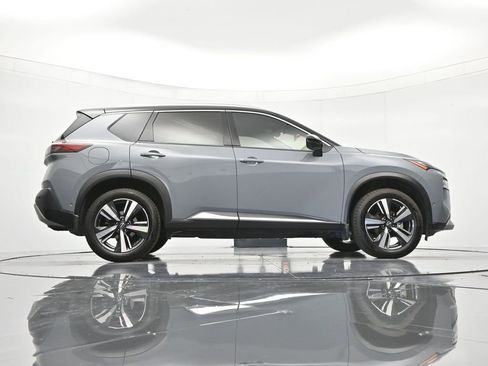 Used 2022 Nissan Rogue Platinum w/ Head-Up Display Package FWD image 39