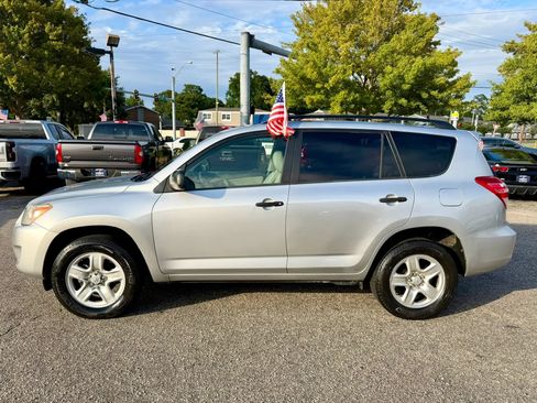 Used 2010 Toyota RAV4 2WD w/ Base L4 Extra Value Pkg image 2