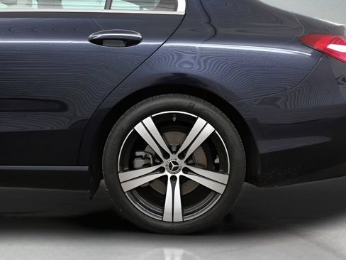 Used 2022 Mercedes-Benz C 300 Sedan image 9