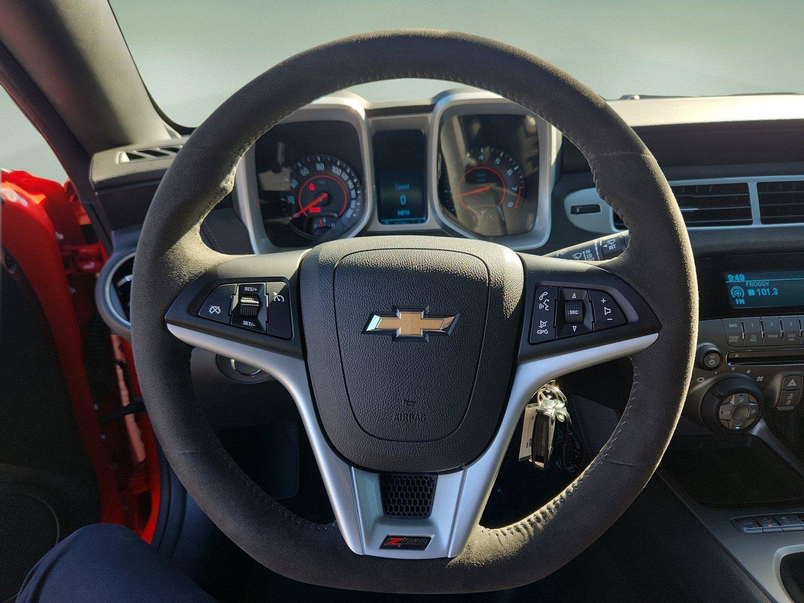Used 2015 Chevrolet Camaro Z/28 RWD image 11