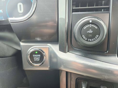 Used 2022 Ford F150 Lariat w/ Equipment Group 502A High AWD/4WD image 36