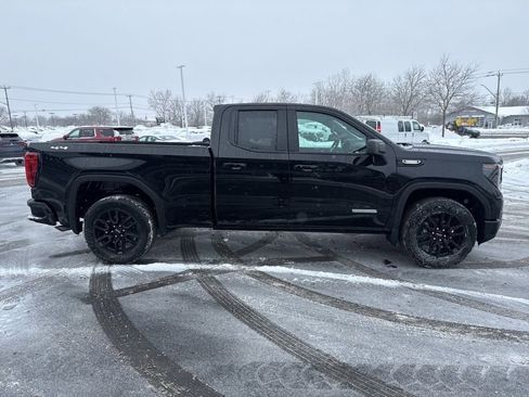 New 2026 GMC Sierra 1500 Elevation image 8