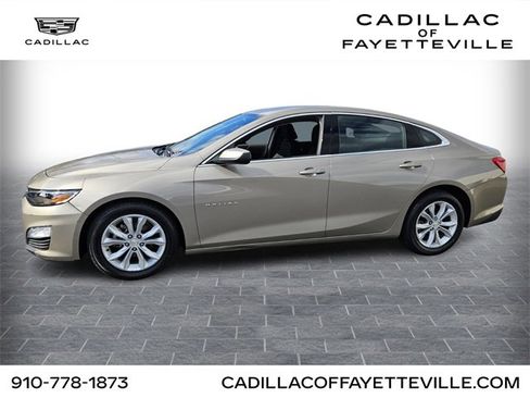 Used 2024 Chevrolet Malibu LT image 1