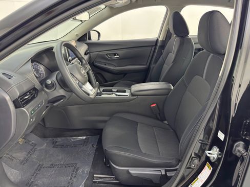 Used 2024 Nissan Sentra SV image 15