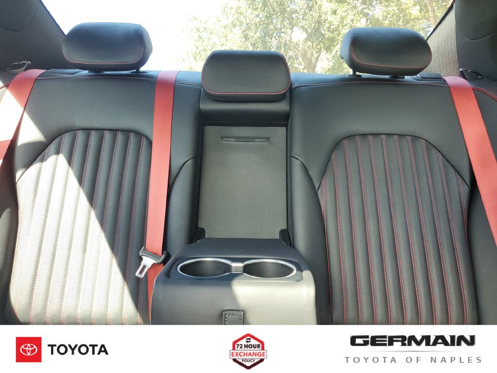 Used 2023 Genesis G70 2.0T w/ Sport Prestige Package RWD image 31