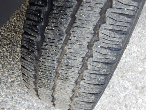 Used 2024 Ford Transit 250 Low Roof w/ Exterior Upgrade Package image 27