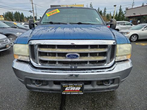 Used 2002 Ford F250 XLT image 2