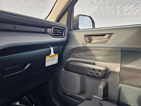 New 2026 Ford Maverick XL image 26