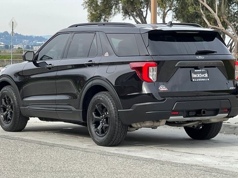 Used 2022 Ford Explorer Timberline image 6
