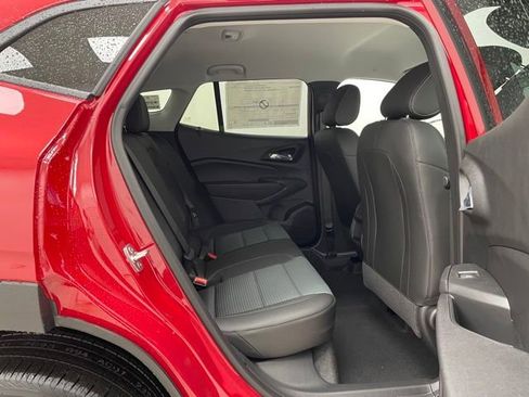 New 2026 Chevrolet Trax LT w/ Driver Confidence Package FWD image 12