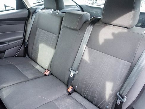 Used 2018 Ford Focus SE w/ SE Winter Package image 21