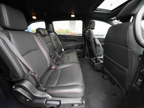 Used 2025 Honda Odyssey Sport-L image 25