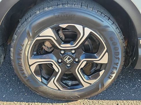 Used 2018 Honda CR-V Touring image 5